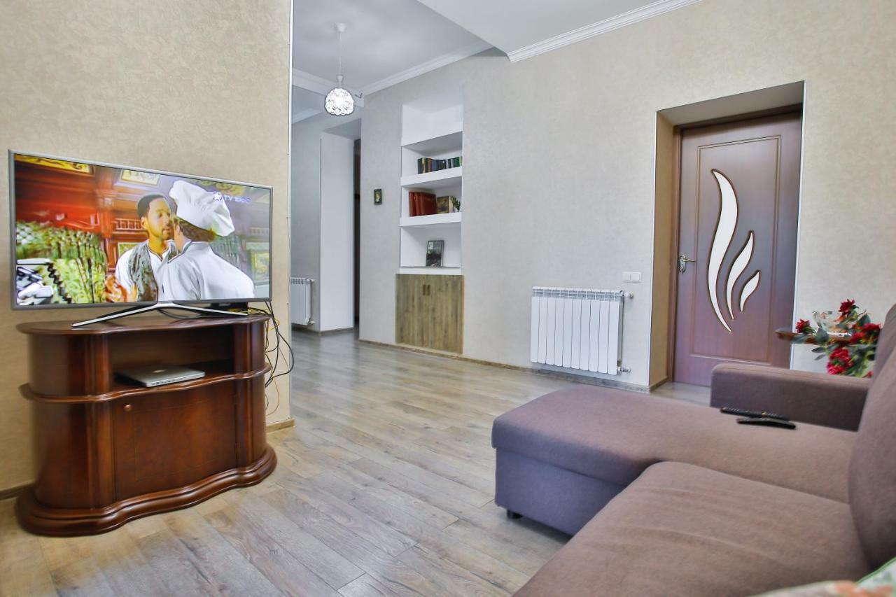Apartment Anano Kutaisi Ngoại thất bức ảnh